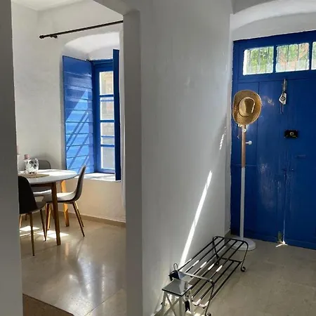 Veneto's Garden Kardhamili