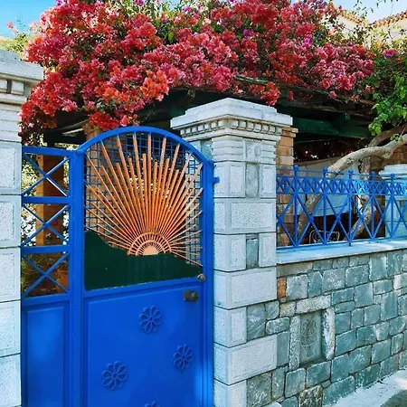 Veneto's Garden * Kardamyli